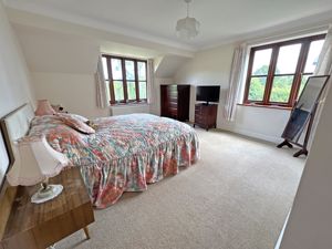 Photo 31- click for photo gallery